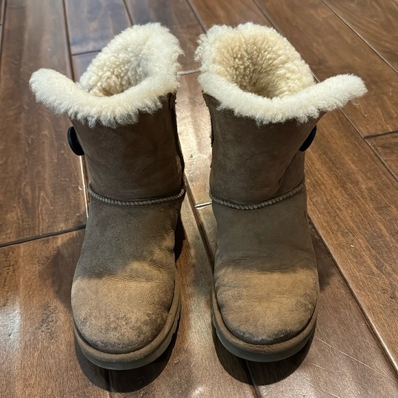 UGG Shoes - Ugg boots